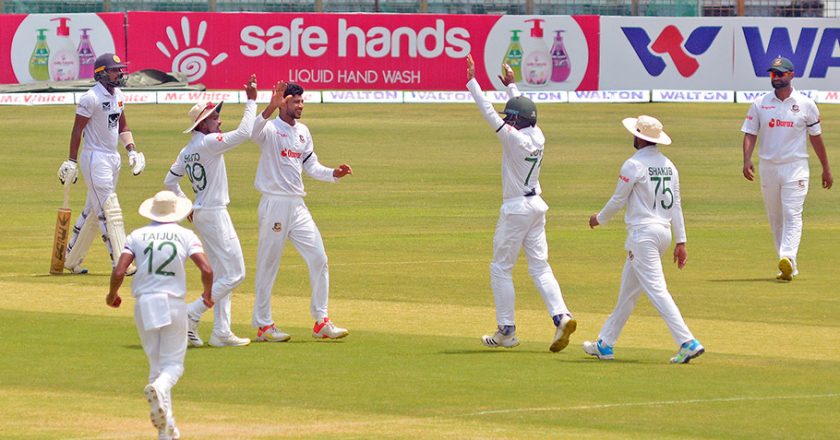 Sri Lanka on top of Tigers after Day 1