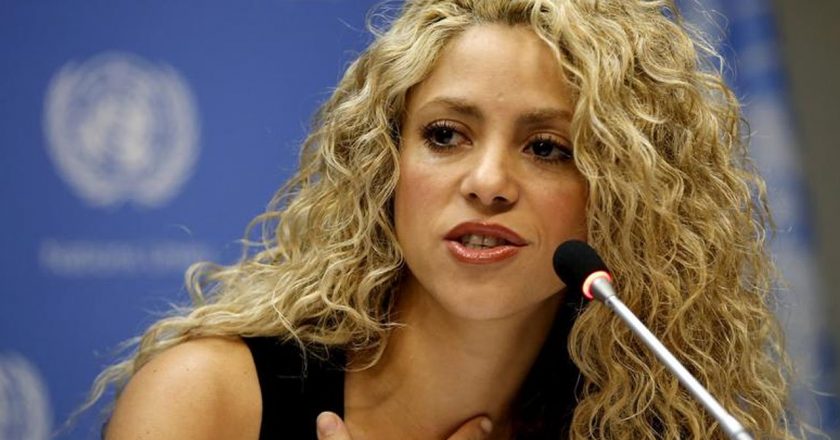 Shakira wants day in Spanish court, rejects plea deal